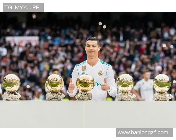 22号足球明星盘点及其辉煌成就与传奇故事解析